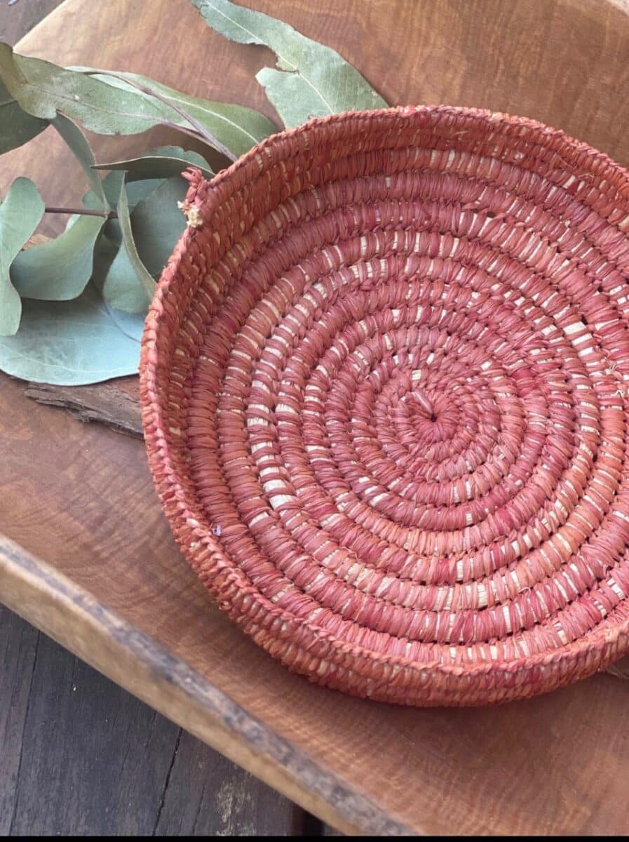 Basket weaving in nature with Shelley Ware